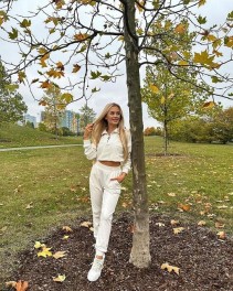 Фото проститутки Оля №3 в городе Курильск